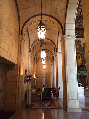 biltmore rendezvous court arches