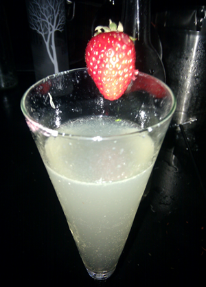 photo of the french 75 champagne drink at sayers club hollywood