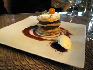 photo of the apple tart at perch restaurant in downtown los angeles