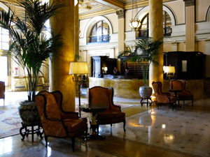 willard inter-continental hotel lobby front desk